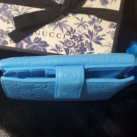 🩵 Authentic Gucci baby blue wallet 🩵 In very good condition. Box included. - Picture 7 of 12